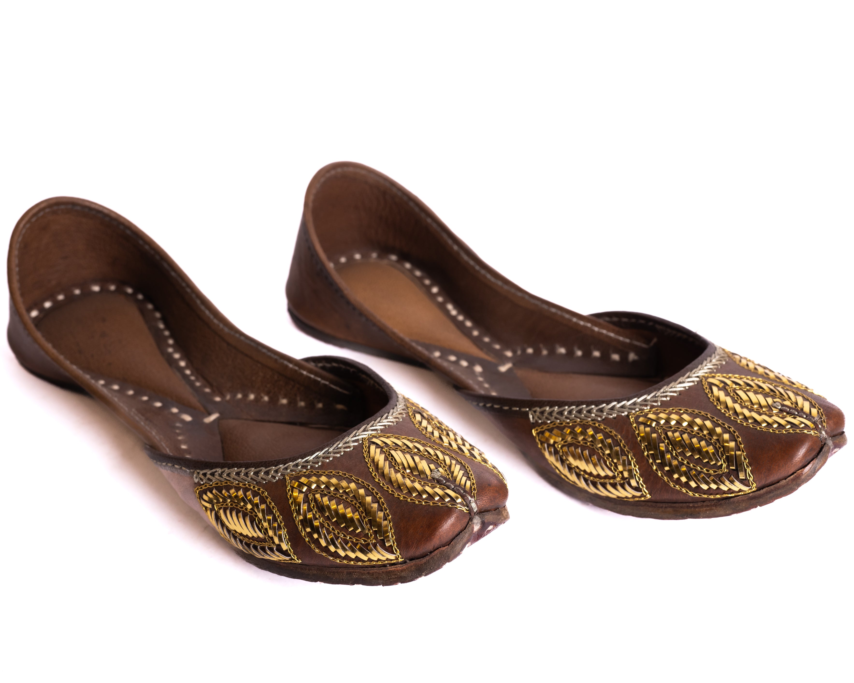 Ambi Brown Jutti