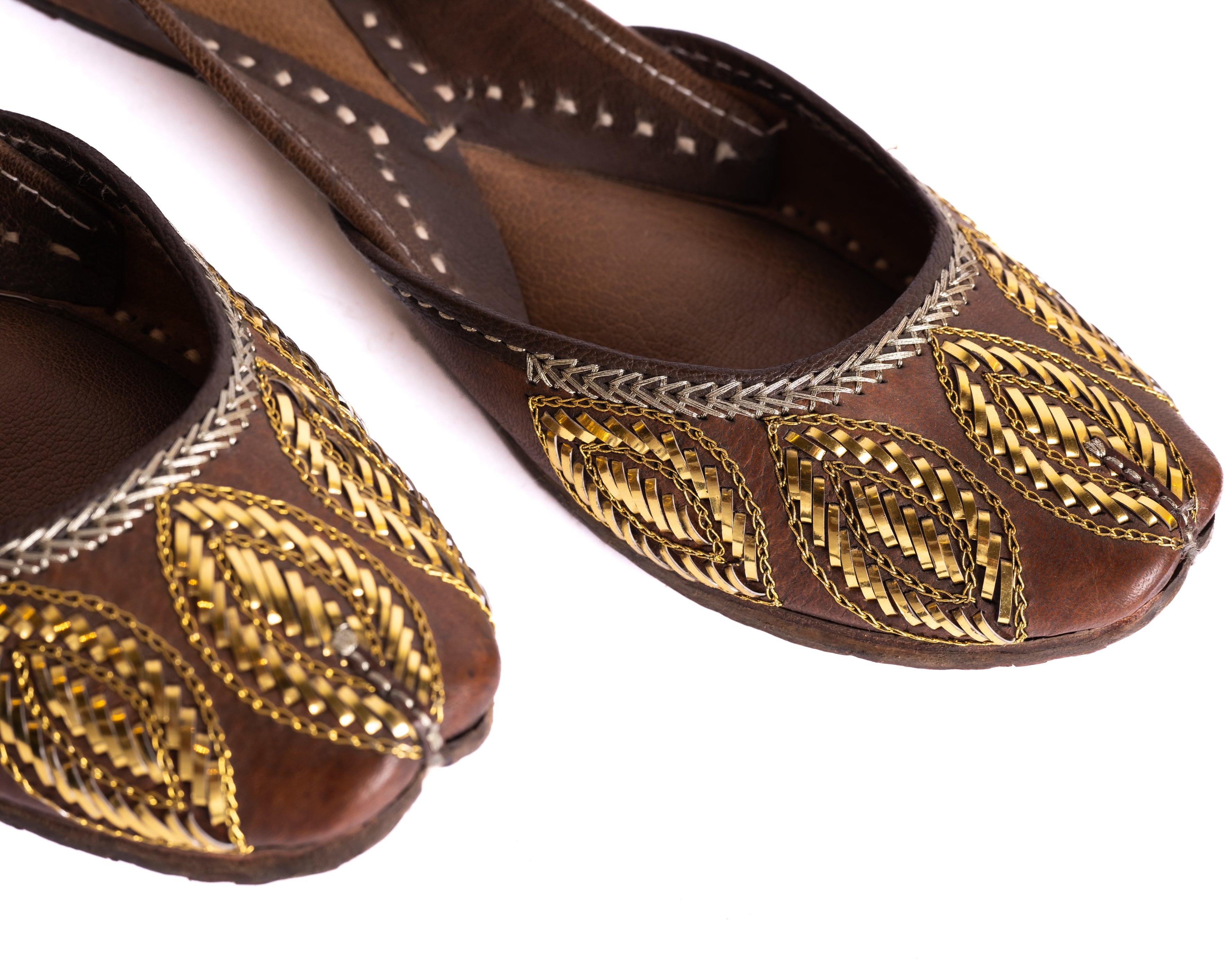 Ambi Brown Jutti