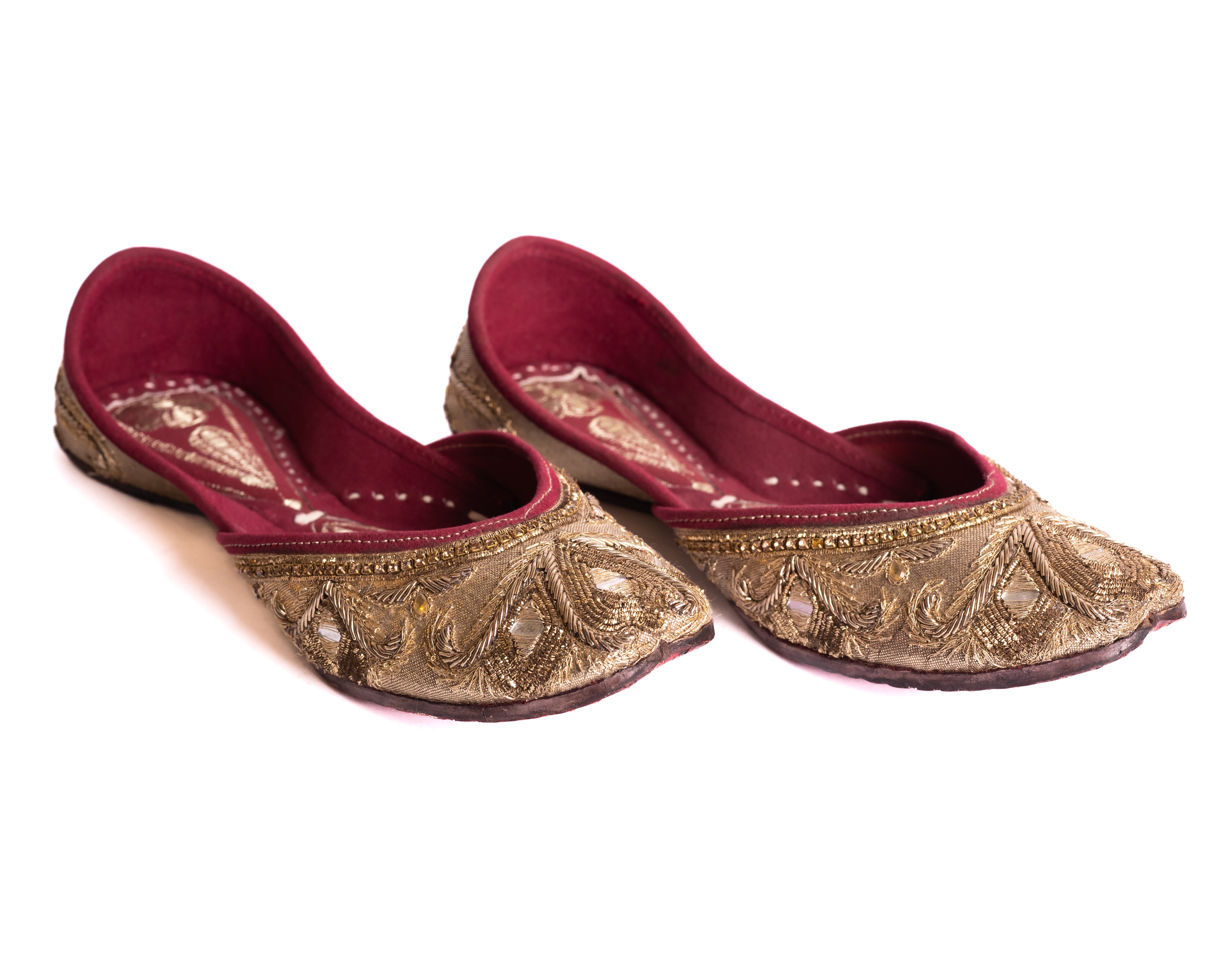 Zari Jutti