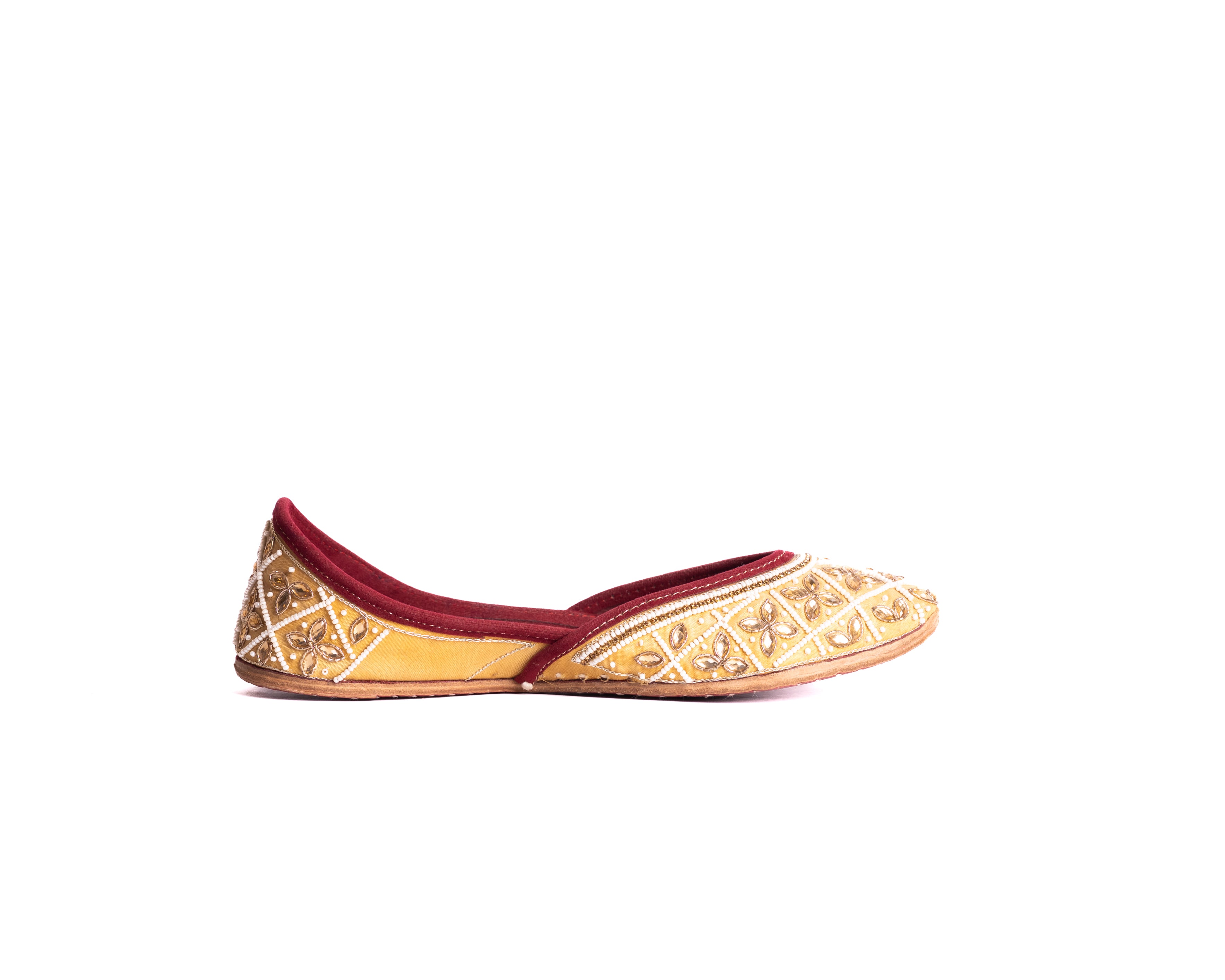 Akoya Jutti