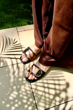 D-Buckle - Black