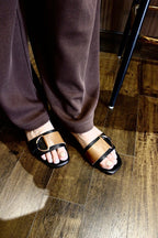 D-Buckle - Black